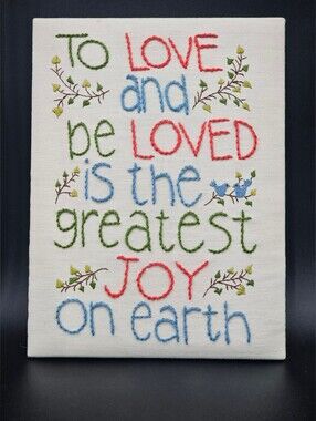Embroidered Wall Art "To Love and Be Loved" - Multicolor